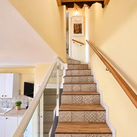 Apartament Porto Prive - Il Tuo Nido Tra Centro E Mare!
